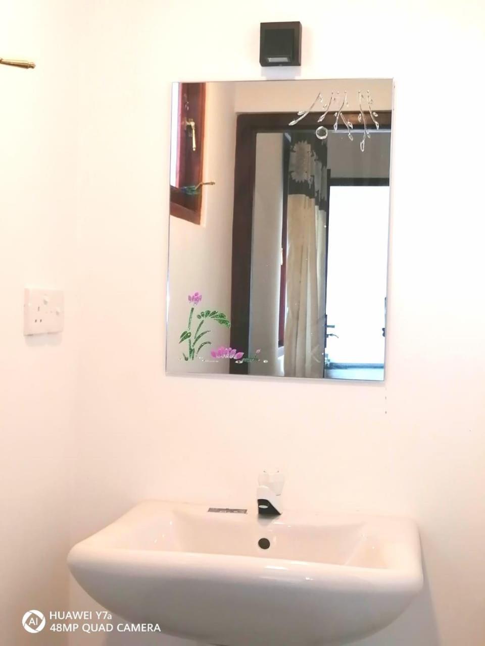 Villa Wismar هيكادوفا الغرفة الصورة